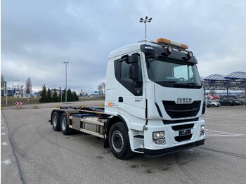 Kamion vetëngarkues IVECO Stralis 560