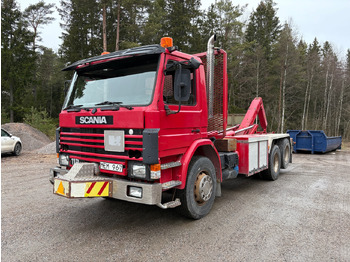 Kamion vetëngarkues SCANIA P112