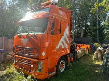 Kamion vetëngarkues VOLVO FH16