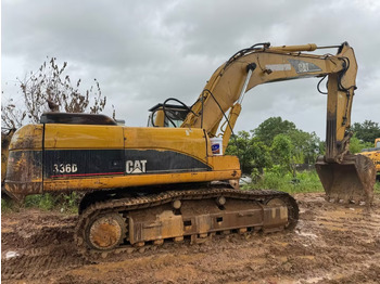 Ekskavator CATERPILLAR 336D