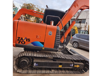 Ekskavator me zinxhirë HITACHI ZX70