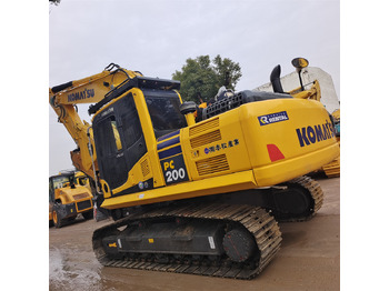 Ekskavator me zinxhirë KOMATSU PC200-8