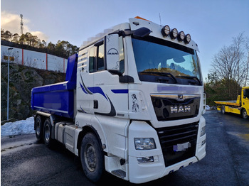 Kamion vetëshkarkues MAN TGX 26.580