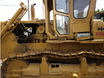 Buldozer KOMATSU D155