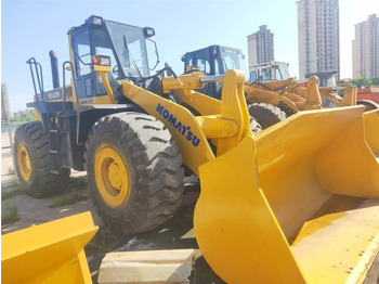 Fadrom me goma Komatsu WA470: foto 2