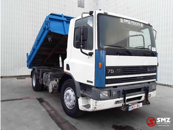 Kamion vetëshkarkues DAF CF 75