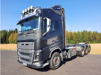 Kamion për transport druri VOLVO FH 750