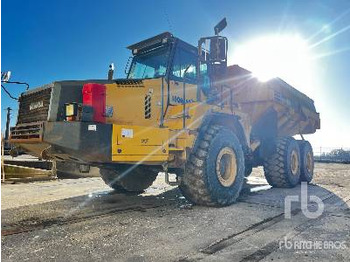 Shkarkues teleskopik KOMATSU HM400