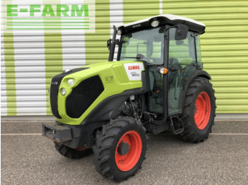 Traktor CLAAS Nexos 220