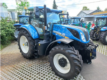 Traktor NEW HOLLAND T7.270