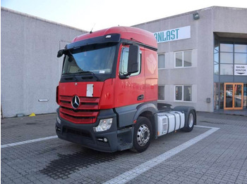 Gjysmë-kamion MERCEDES-BENZ Actros 1843