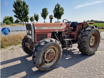 Traktor MASSEY FERGUSON 300 series