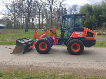 Fadrom me goma KUBOTA R070