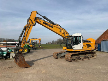 Ekskavator me zinxhirë LIEBHERR R 926