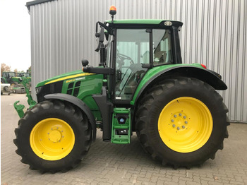 Traktor JOHN DEERE 6120M