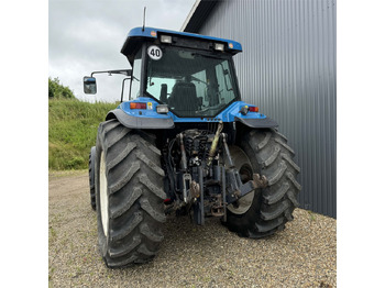 Traktor New Holland 8770: foto 5