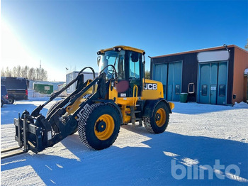 Fadrom me goma JCB 411