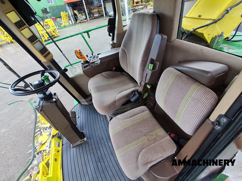 Korrëse foragjere për transportimin e ushqimit John Deere 7350 pro drive: foto 8