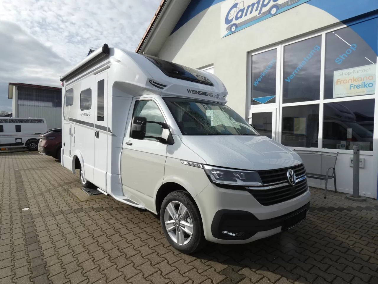 Kamper gjysmë i integruar Weinsberg X-CURSION VAN 500 MQ EDITION [PEPPER] #2227: foto 1