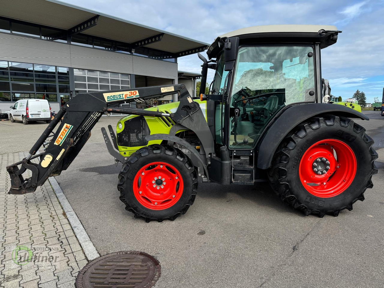 Traktor CLAAS ATOS 220 MR C: foto 7