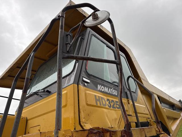 Shkarkues i palëvizshëm Komatsu HD325-6: foto 20