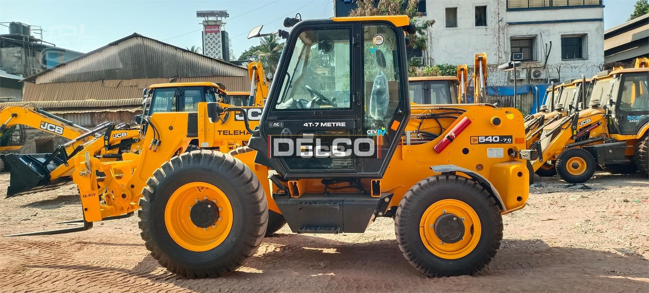 Ekskavator teleskopik i ri JCB 540-70: foto 14