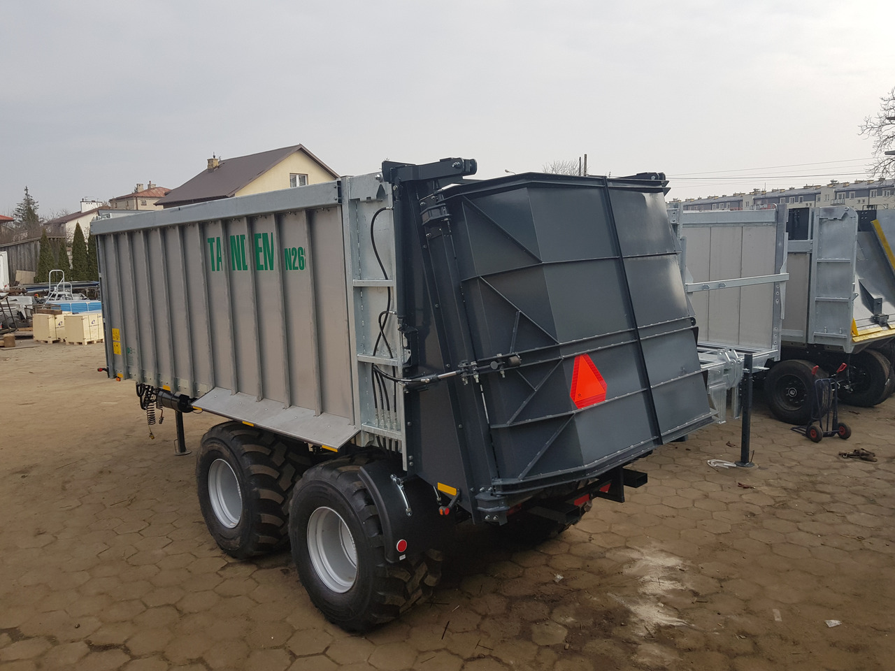 Shpërndarës plehu i ri Auto-Agro Mistreuer / Manure spreader / Epandeur à fumier / Rimorchio spandiconcime / Abonadora / Разбрасыватель органических удобрений / Rozrzutnik obornika Tandem N268: foto 22