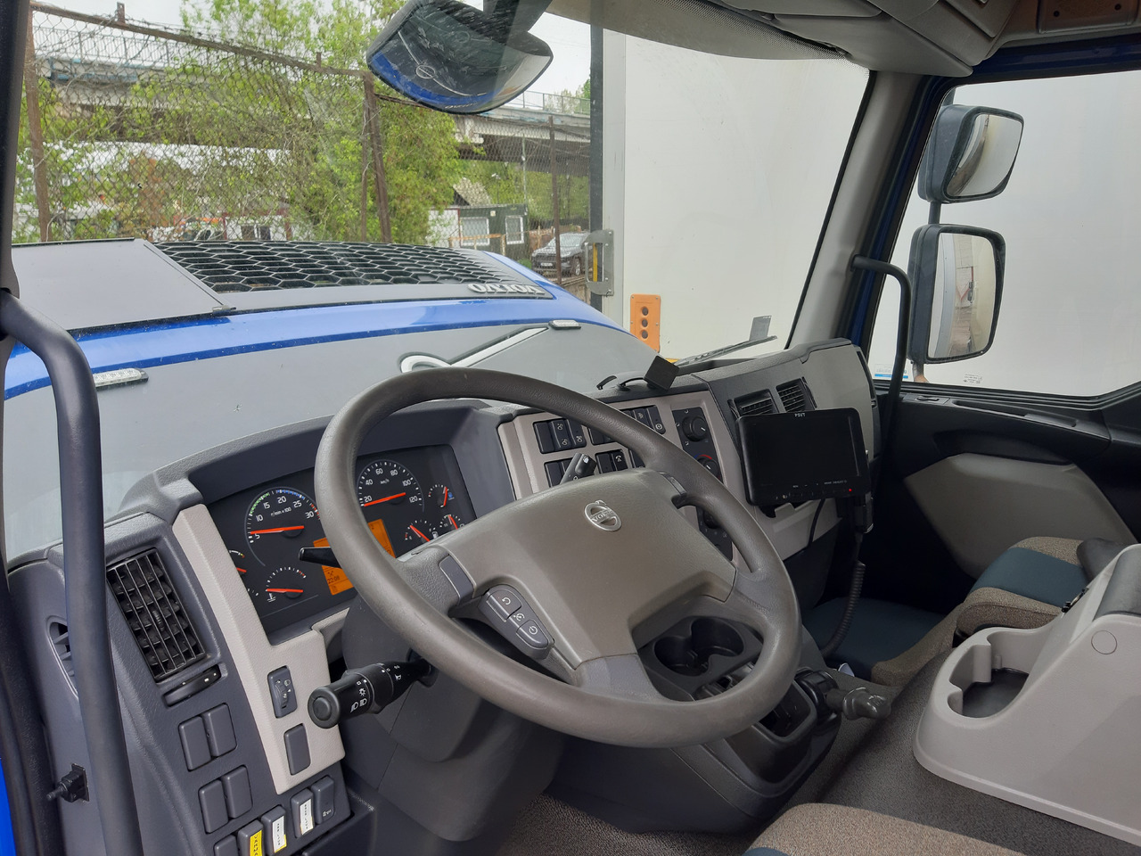 Kamion vagonetë VOLVO FL: foto 10