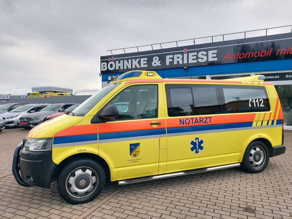 Ambulancë Volkswagen T5 Transporter DSG Kombi lang 4Motion NotarztNEF: foto 10