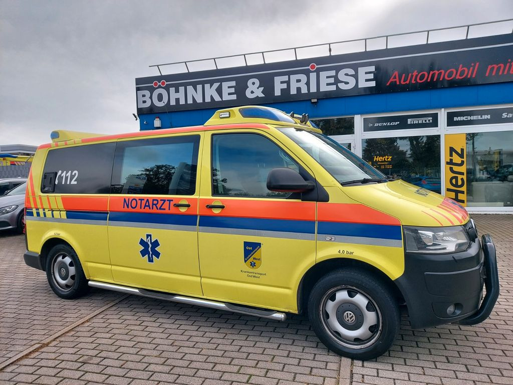 Ambulancë Volkswagen T5 Transporter DSG Kombi lang 4Motion NotarztNEF: foto 12