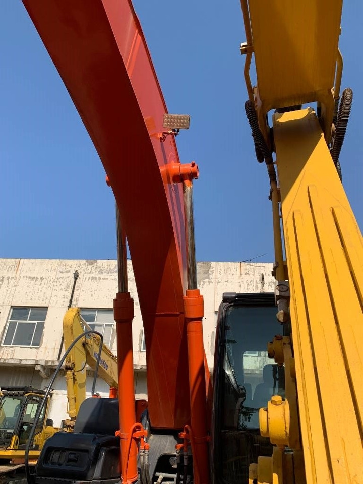 Ekskavator me zinxhirë Hitachi Zaxis 240: foto 9