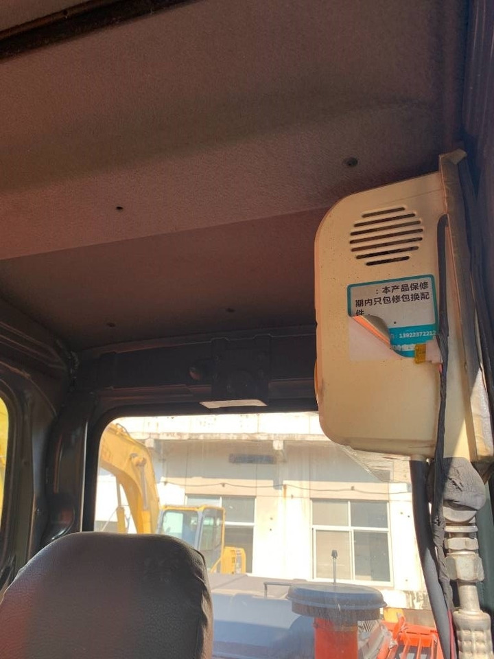 Ekskavator me zinxhirë Hitachi Zaxis 240: foto 22