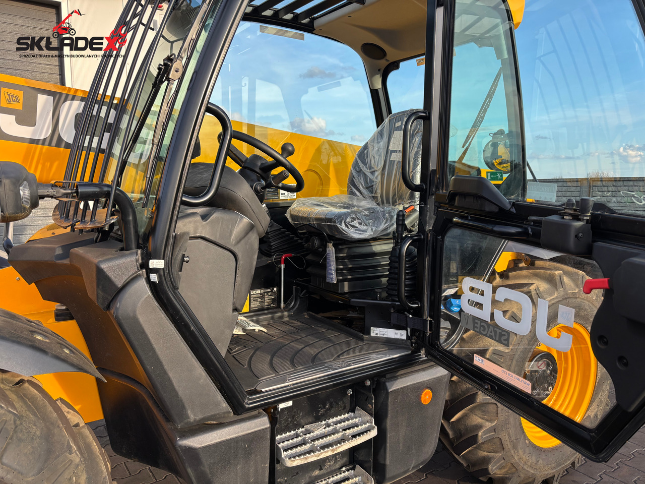 Ekskavator teleskopik JCB 541-70 Stage V 541-70 Stage V | NOWA | 115 MTH | 2023 | 110 koni | KLIMA | Joystick | Ładowarka Telskopowa |: foto 11