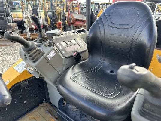 Miniekskavator Bobcat E26 à 17500 € ht: foto 9