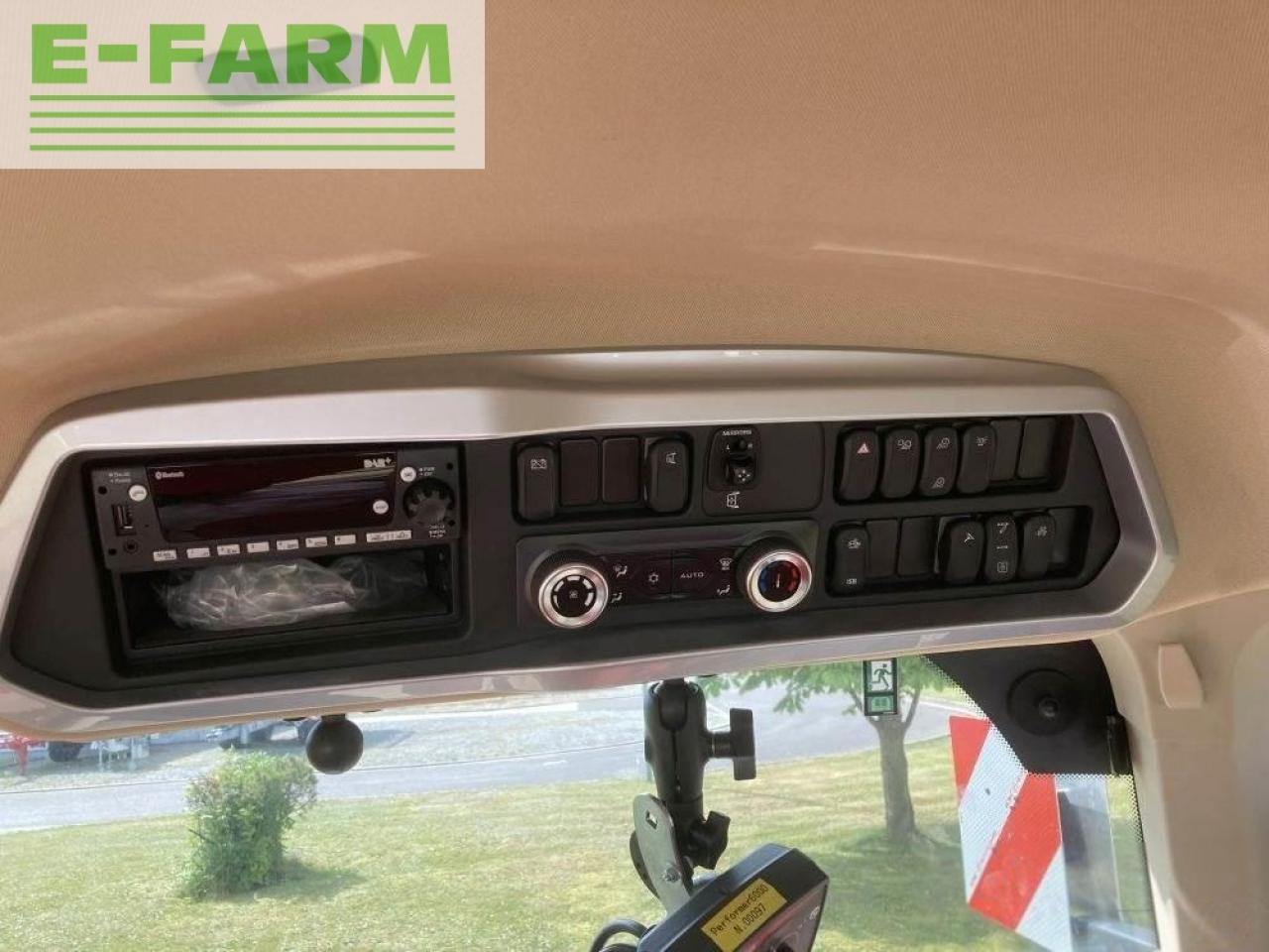 Traktor Case-IH optum 300 cvx drive CVX: foto 12