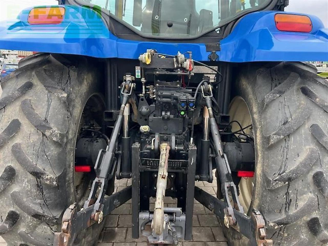 Traktor New Holland ts 100 a: foto 8