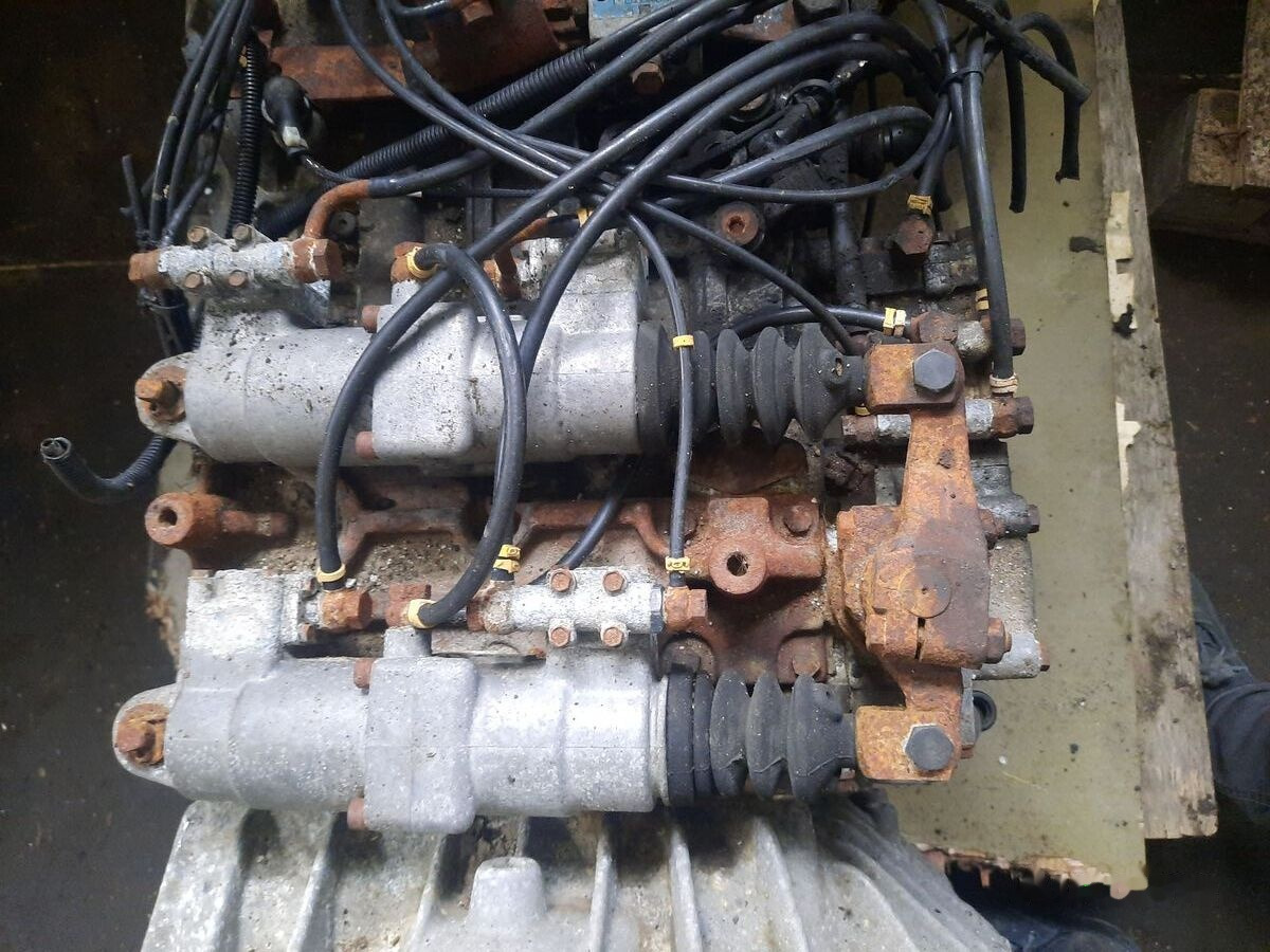 Lizingu i  ZF 16S130 .8S180IT . 6S150C. 8S140 IT.6S80+GV80/ 6S90/ S5-24-3 / 6S   Van Hool Neoplan ZF 16S130 .8S180IT . 6S150C. 8S140 IT.6S80+GV80/ 6S90/ S5-24-3 / 6S   Van Hool Neoplan: foto 8