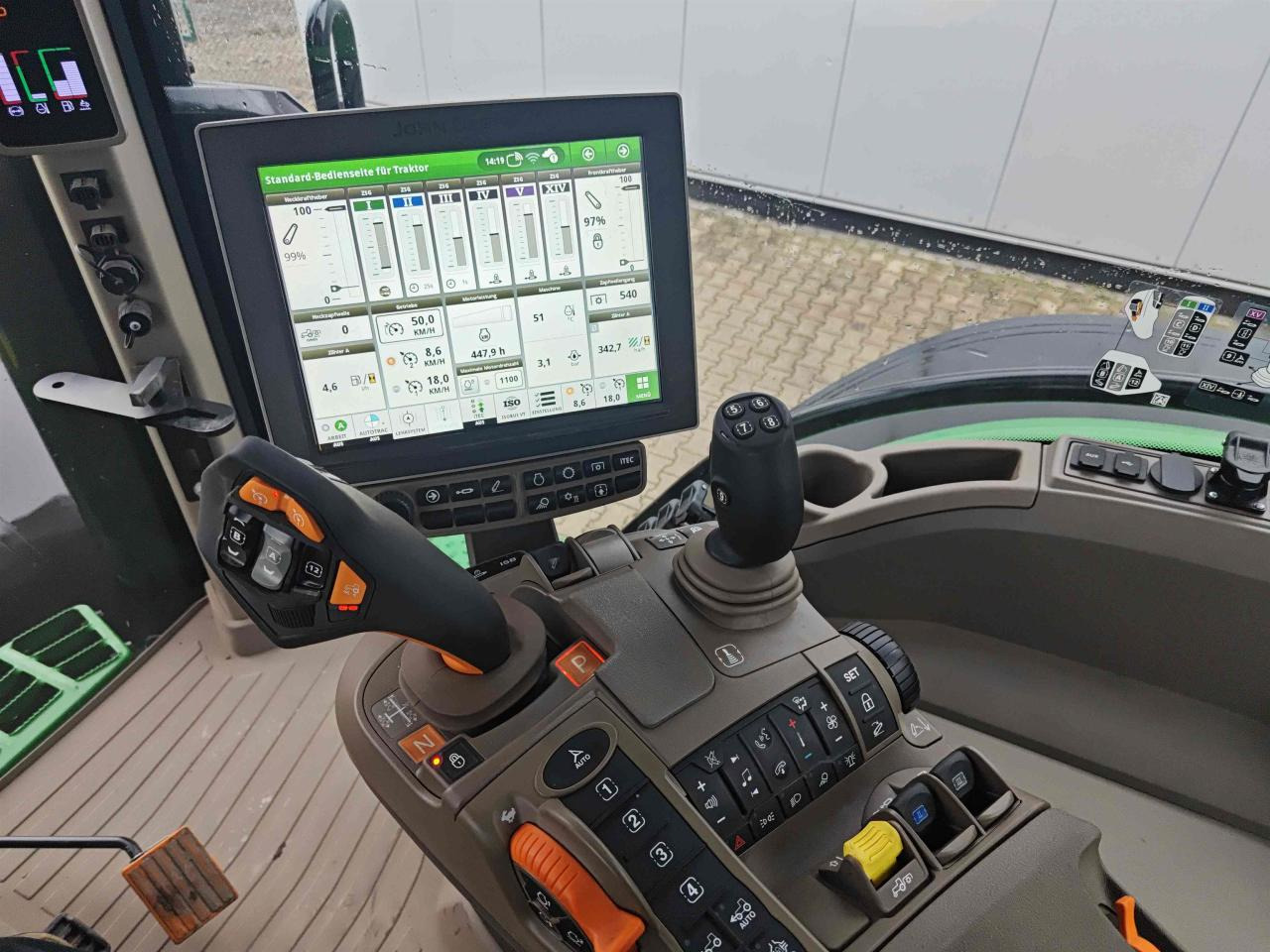 Traktor John Deere 7R 330: foto 11