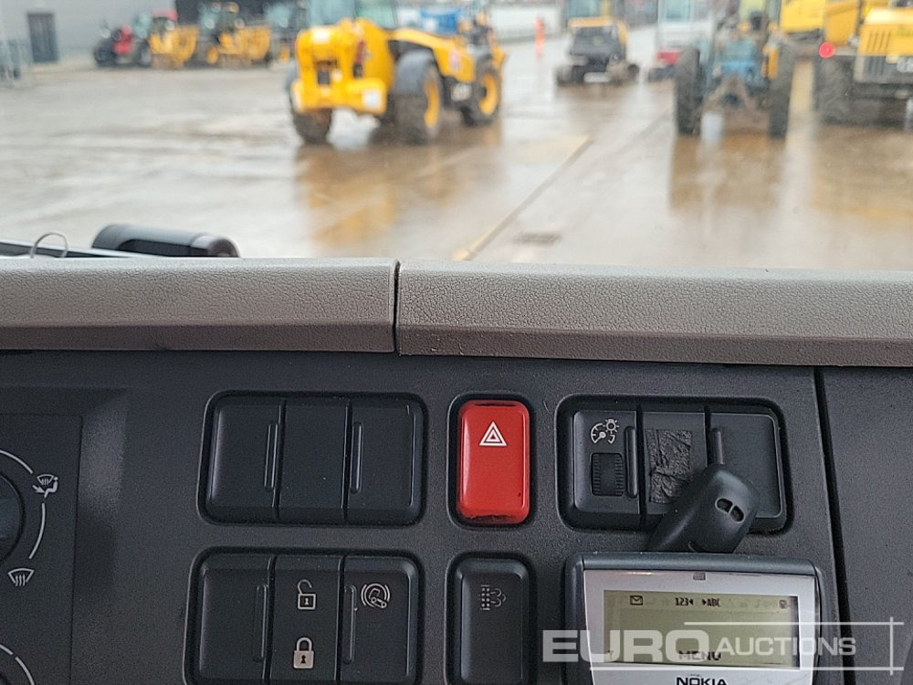 Kamion me tendë 2015 DAF LF180: foto 25