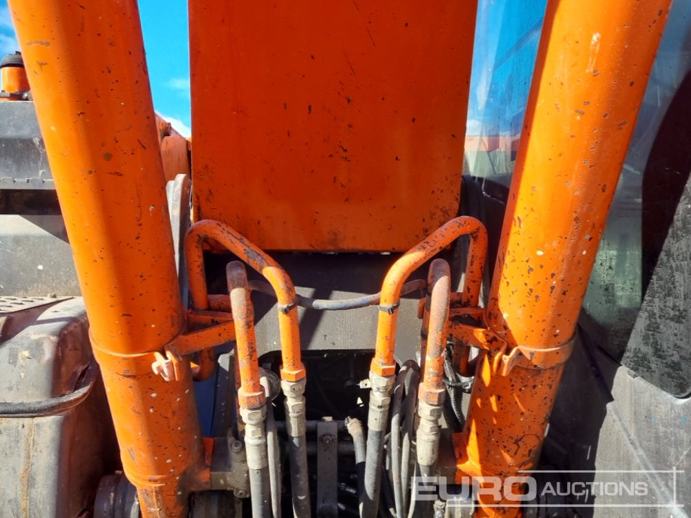 Ekskavator me zinxhirë 2015 Hitachi ZX210LC-5: foto 22