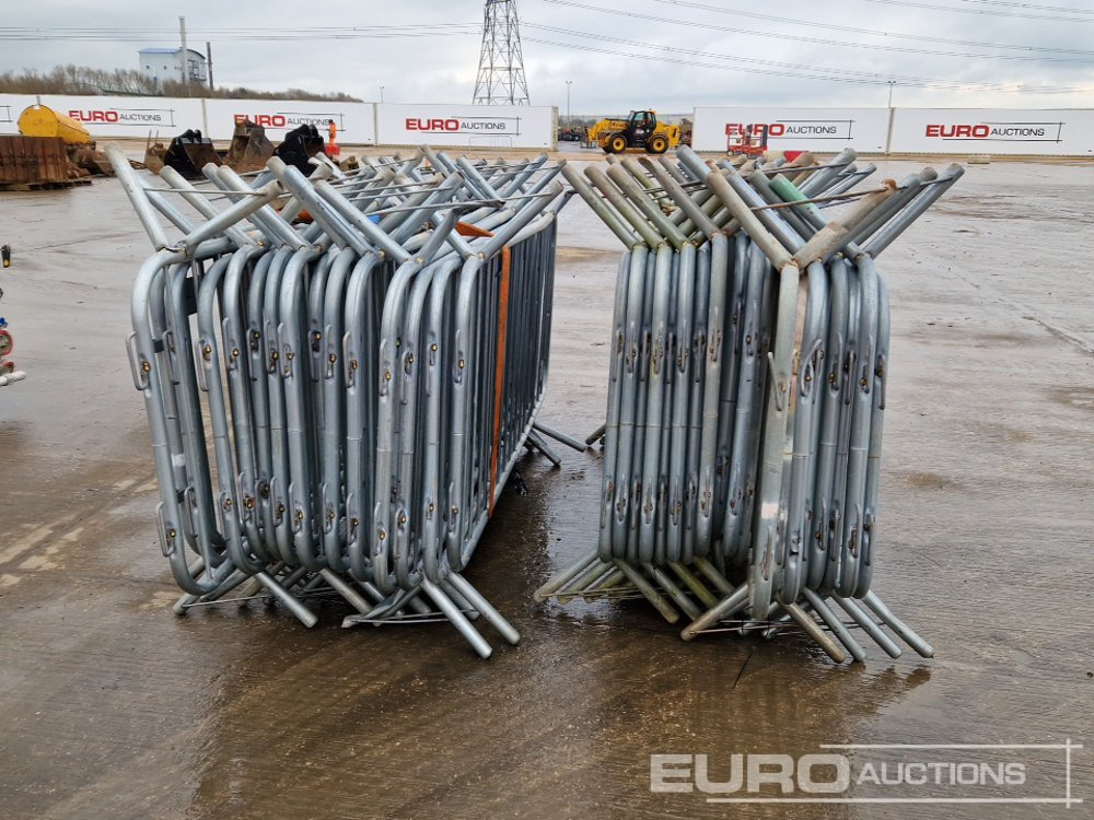 Pajisje ndërtimi Bundle of Metal Pedestrian Safety Barriers (2 of): foto 6