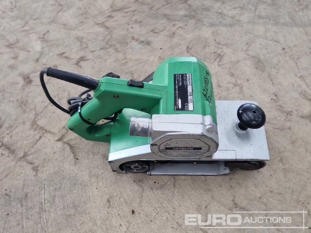 Pajisje ndërtimi Hitachi SB-10 240 Volt Belt Sander: foto 6